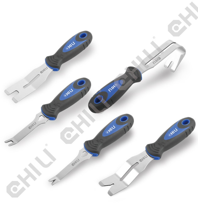 Door Panel & Trim Clip Removal 1